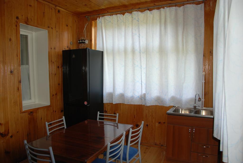 Keti Pilpani Guesthouse Mestia Buitenkant foto